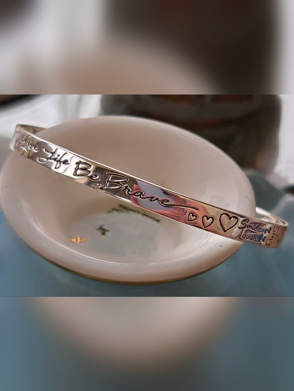 LA Rocks 925 Sterling Silver Inspirational Quote Cuff Bracelet - Picture 2 of 9